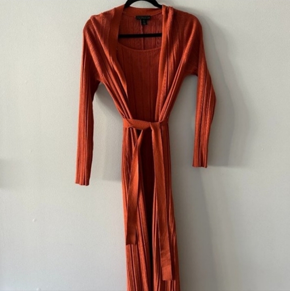 House of Harlow 1960 two piece set/rust - Picture 2 of 2